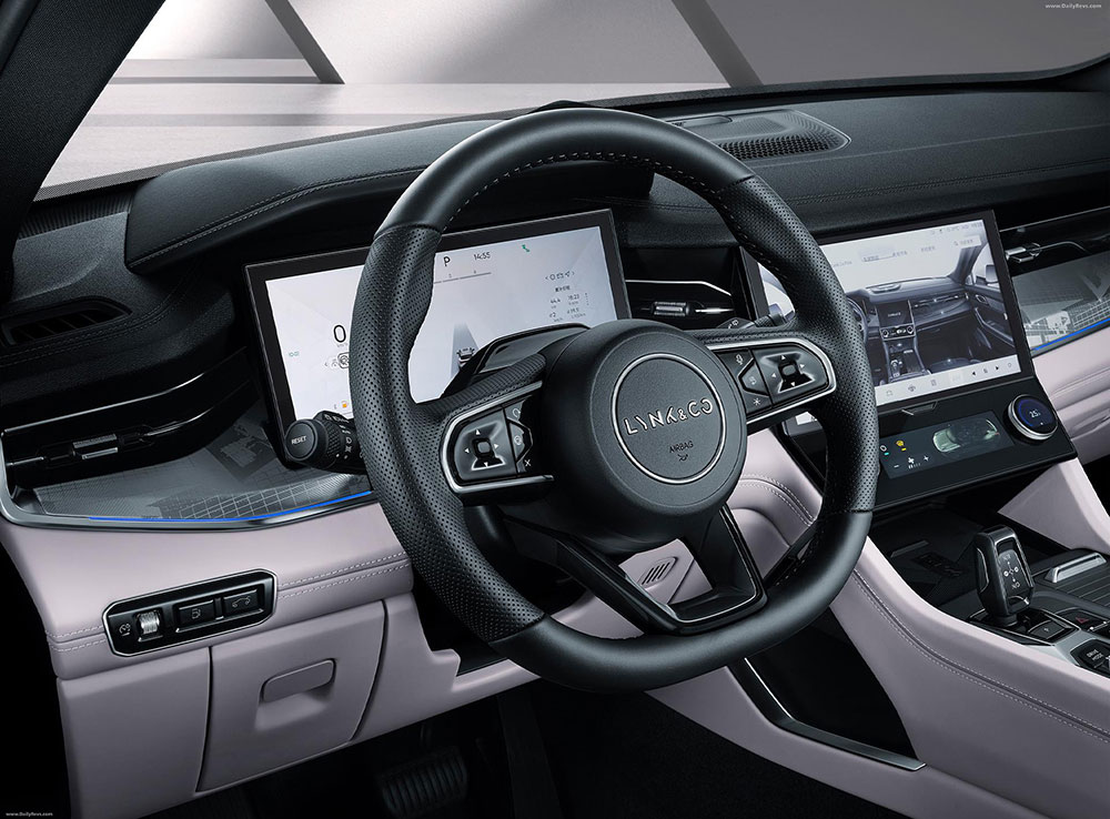 2023-09-em-p-lynk-co-6zjzfp7777a01ipt5exuad7 Gía bán Lynk & Co