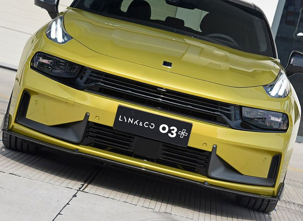 lynk-03-08 Lynk & Co 03