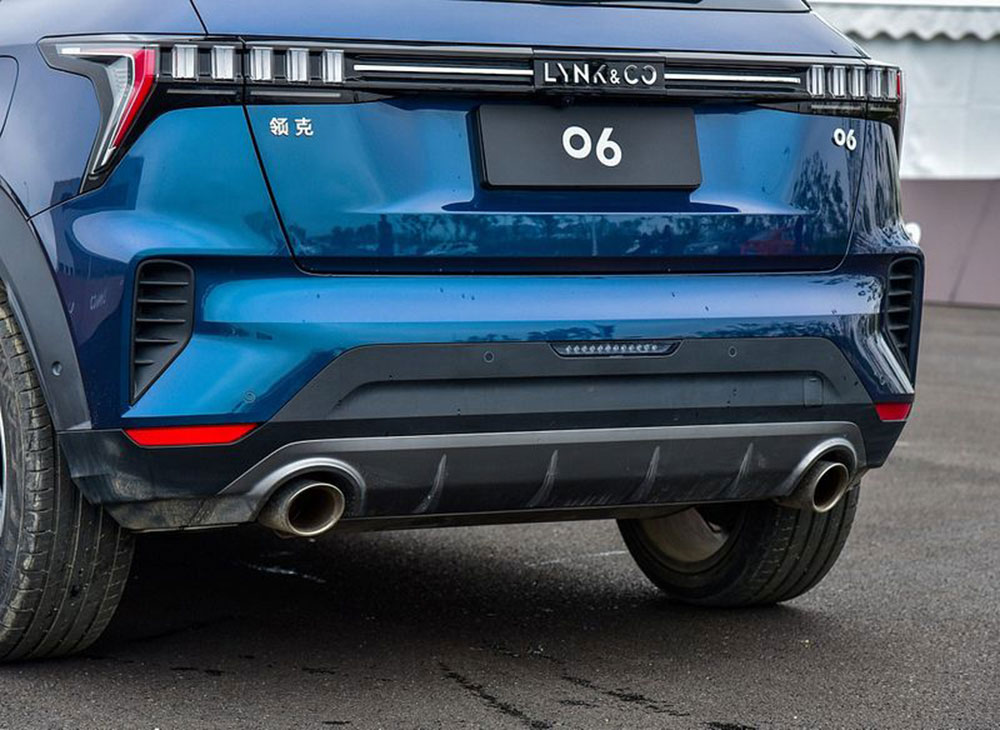 lynk-06-19 Lynk & Co 06
